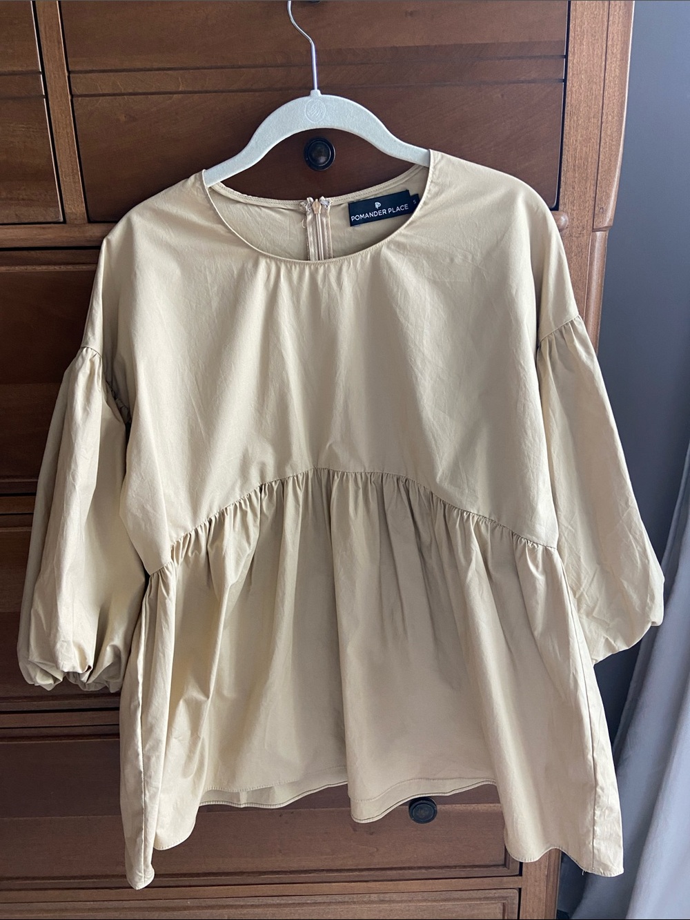 Pomander Place Cream Peplum Puff-Sleeve Tunic